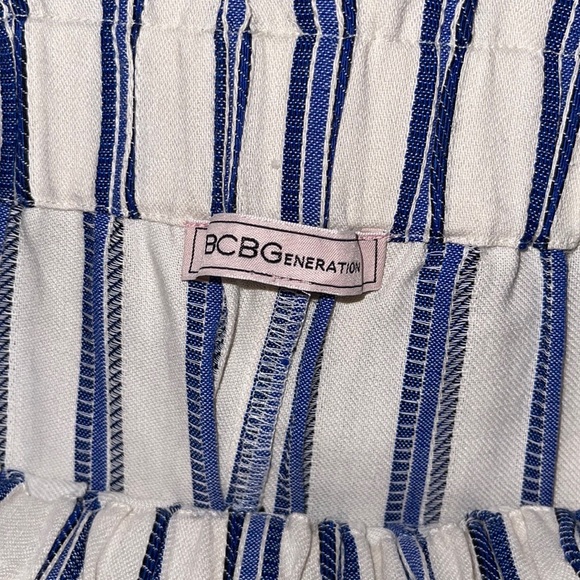 BCBGeneration high waist striped linen shorts - Picture 6 of 6